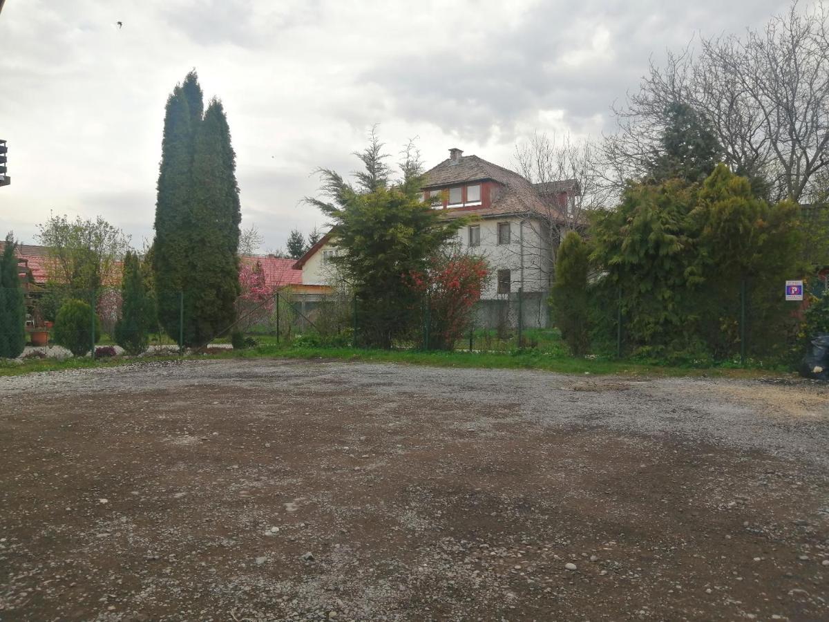 Lotus Apartman Daire Odorheiu Secuiesc Dış mekan fotoğraf
